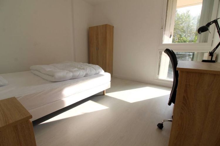 Room 4