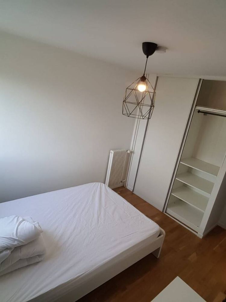Room 4