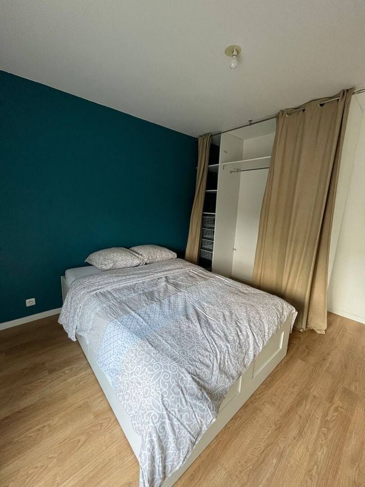 Room 1