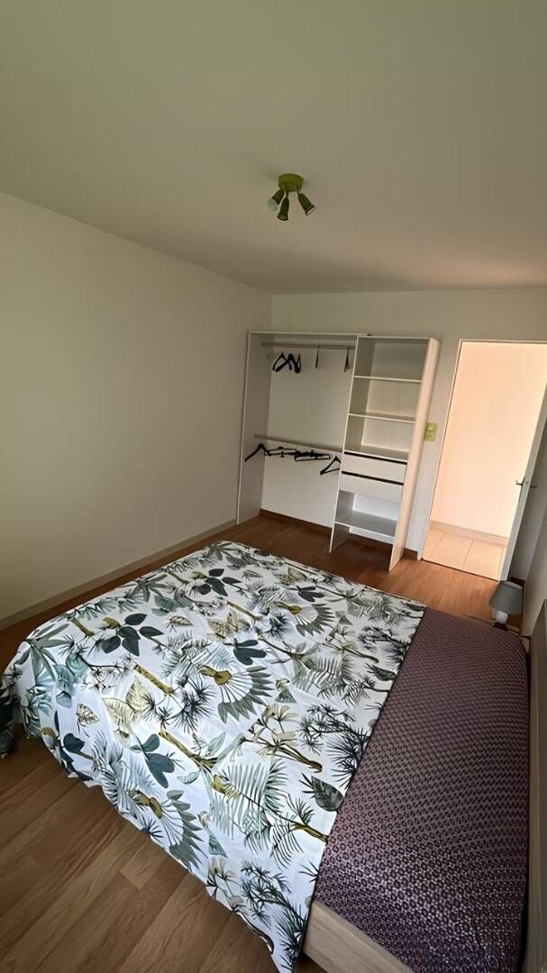 Room 2