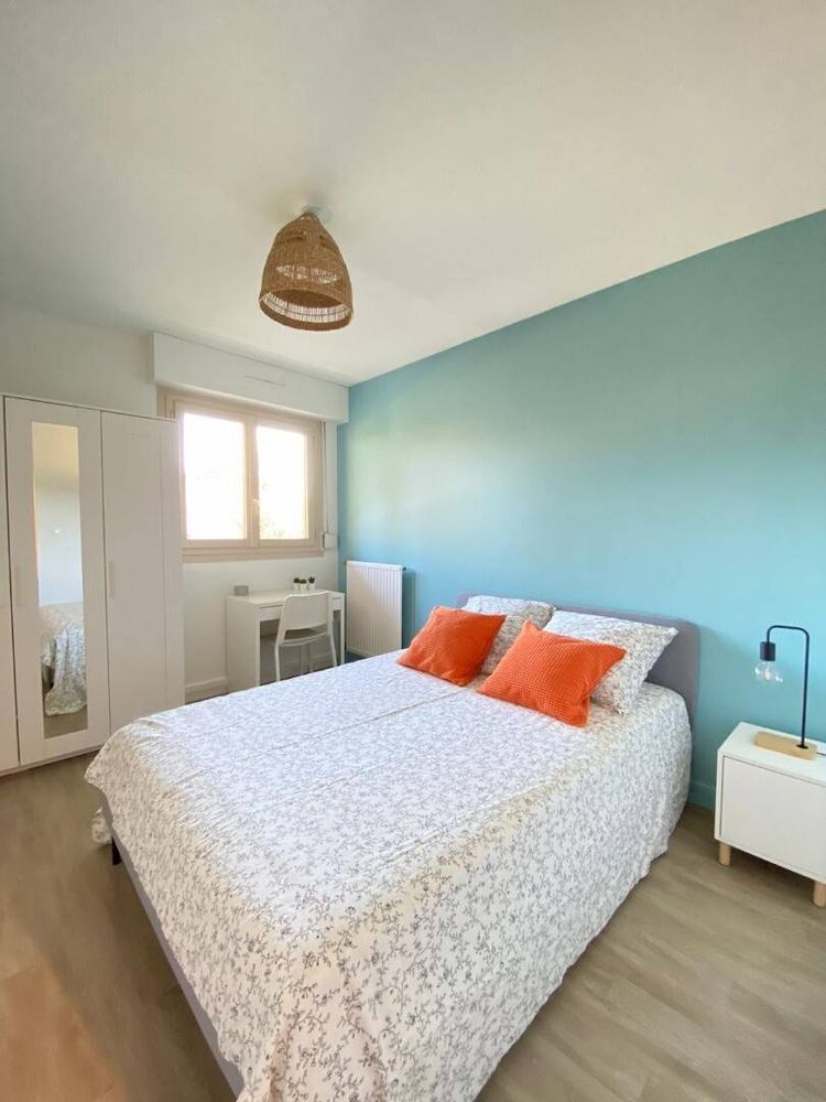 Room 1