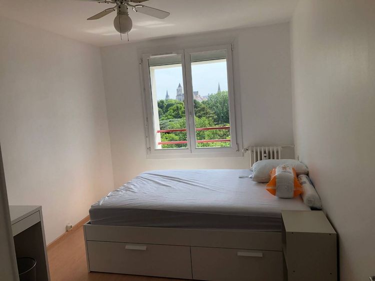 Room 1