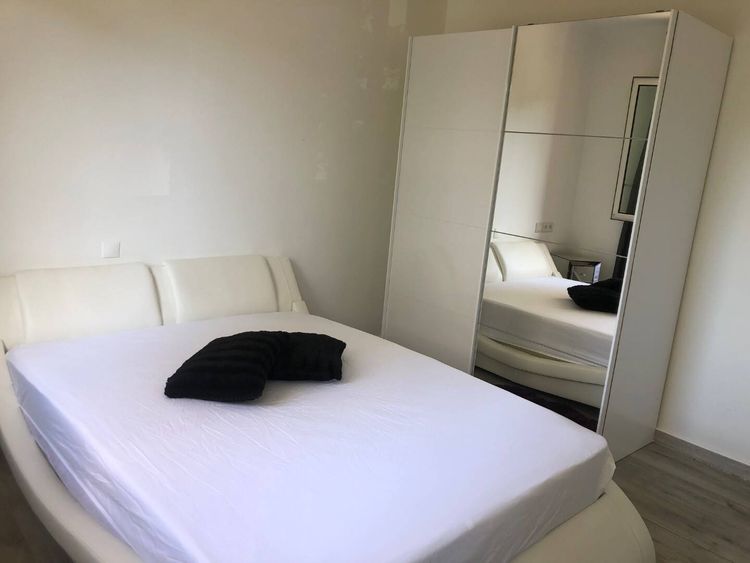 Room 1