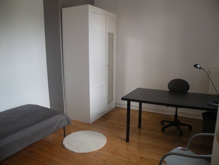 Room 2