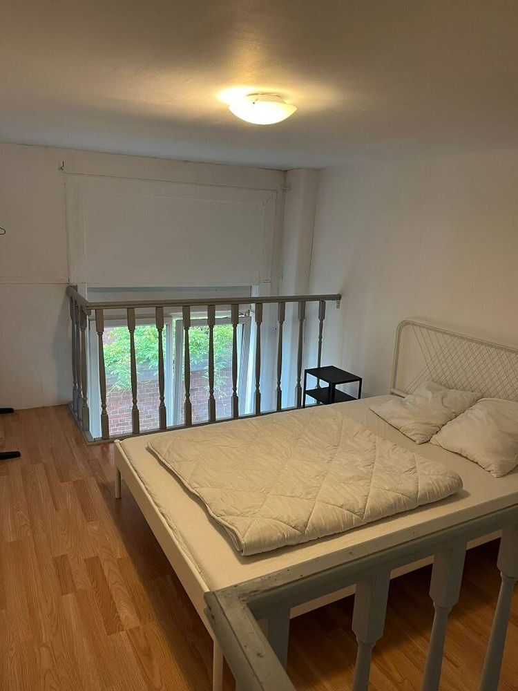 Room 1