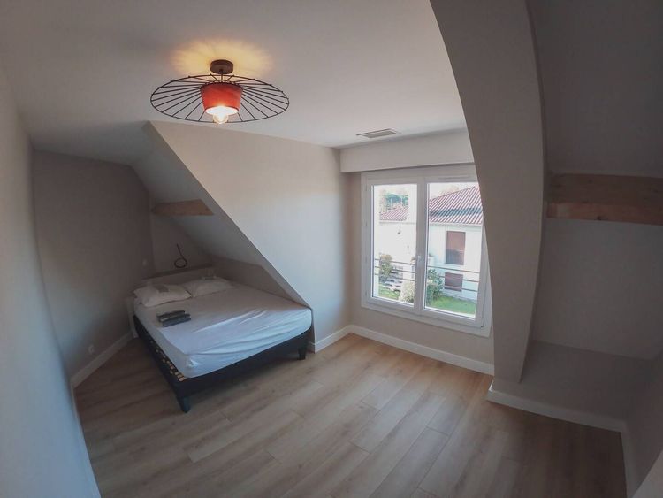 Room 8