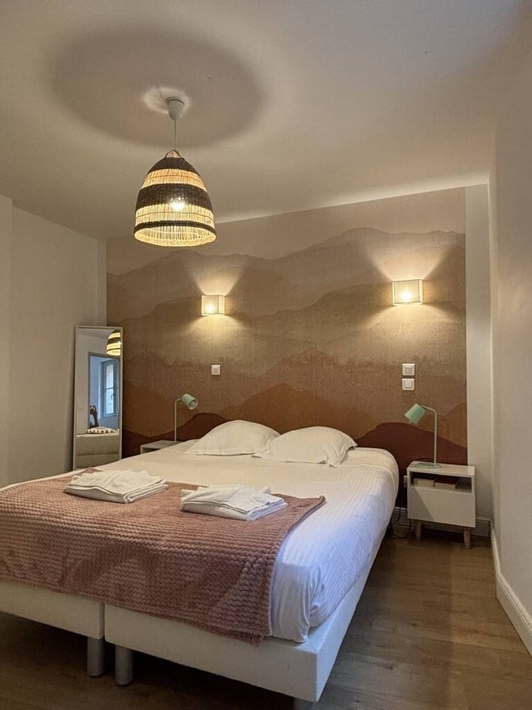 Room 1