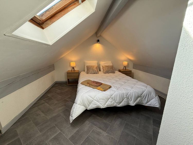 Room 2