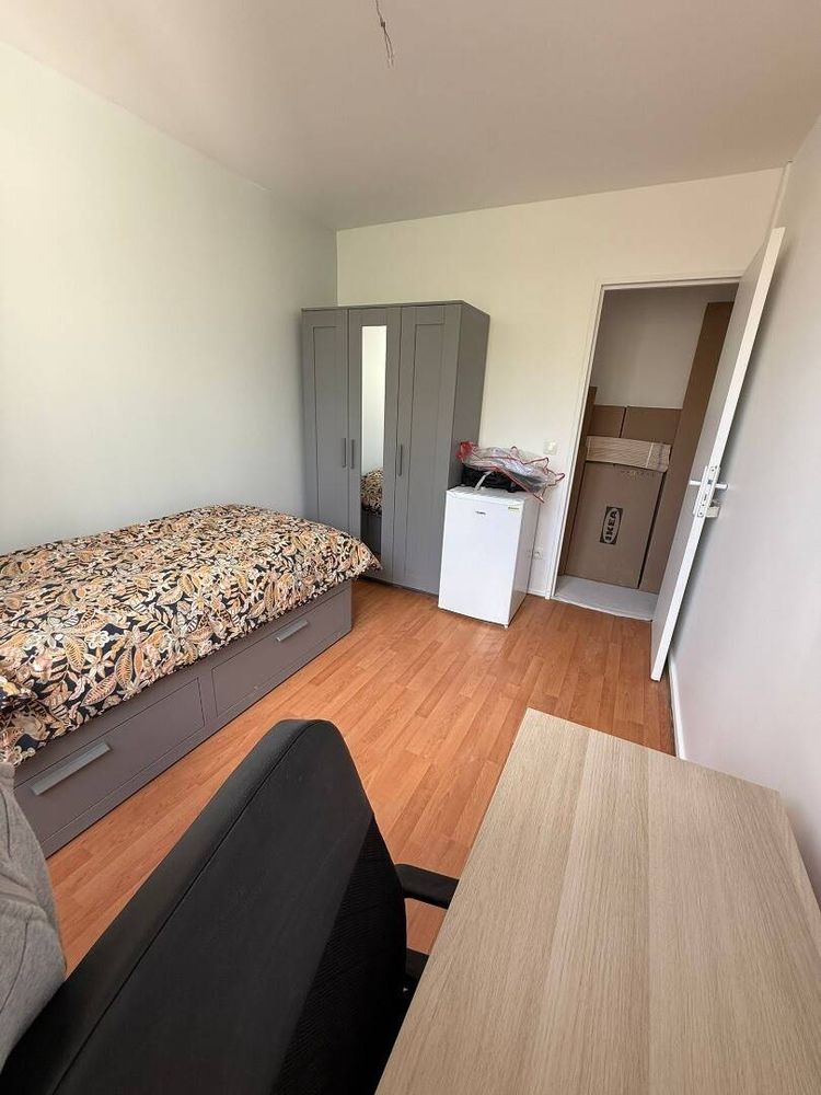 Room 3