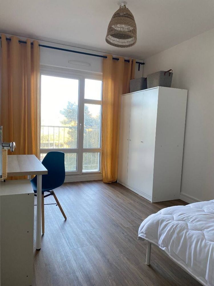 Room 4