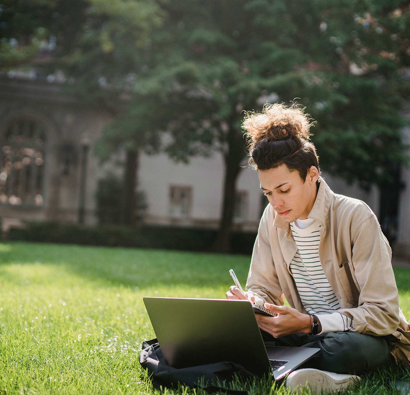 A student looking for housing on Studapart